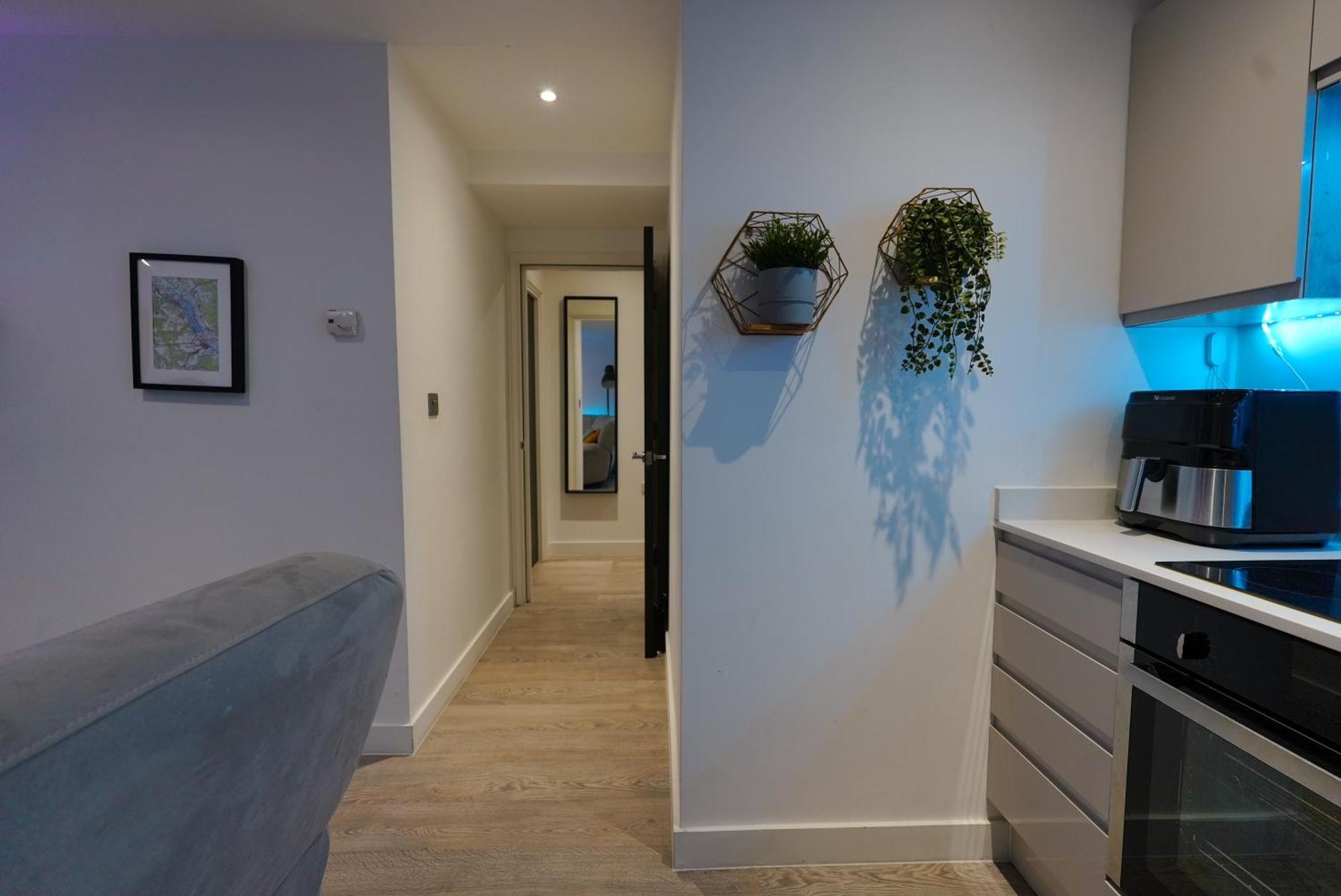 Smart Apartment Close To Watford Atria And Station Buitenkant foto
